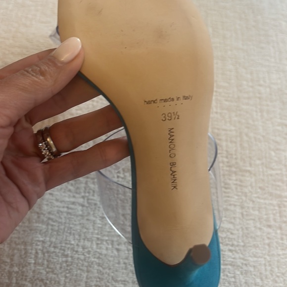 Manolo Blahnik clear SCOLTO suede sandals - Picture 2 of 4